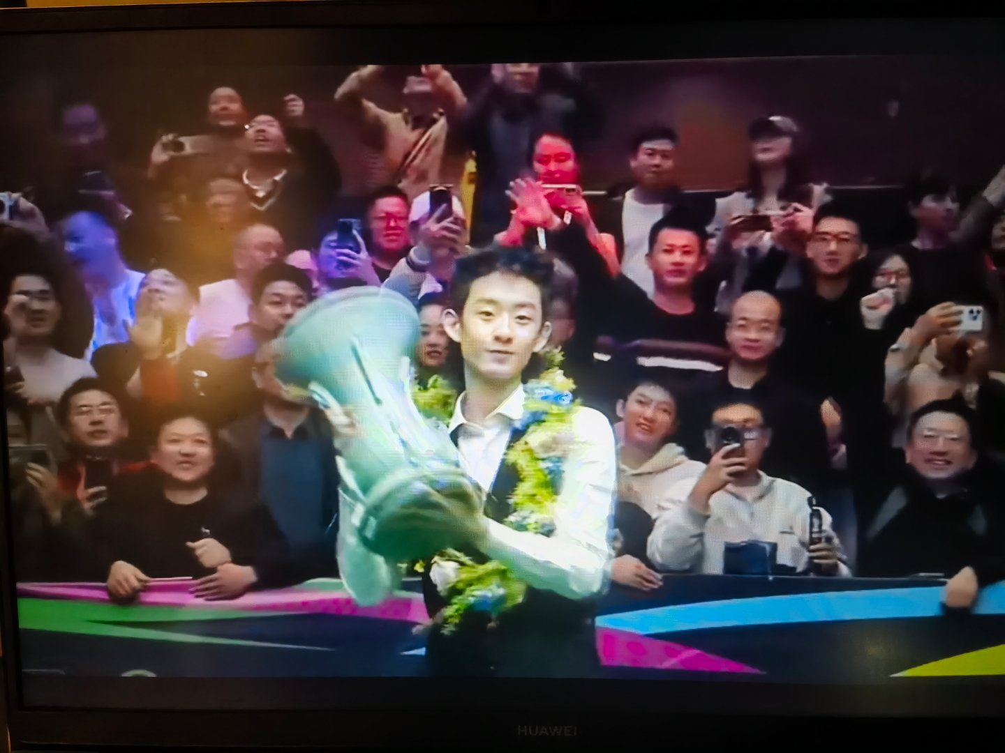 斯诺克南京国锦赛决赛：吴宜泽夺冠在刚刚落幕的2025年南京斯诺克国际锦标赛决赛里