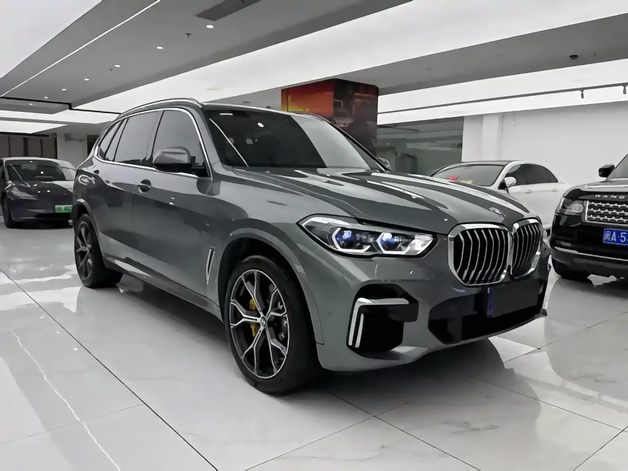 40万预算怎么买二手宝马X5比较稳？ 🔍
最近新款宝马X5 的节奏很明显，马年