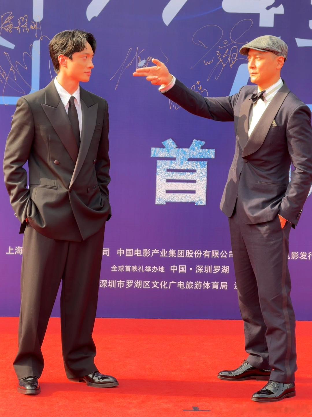 阿祖收到了lazuzu玩儿梗还得是各位网友，看到lazuzu出现我真的绷不住，而