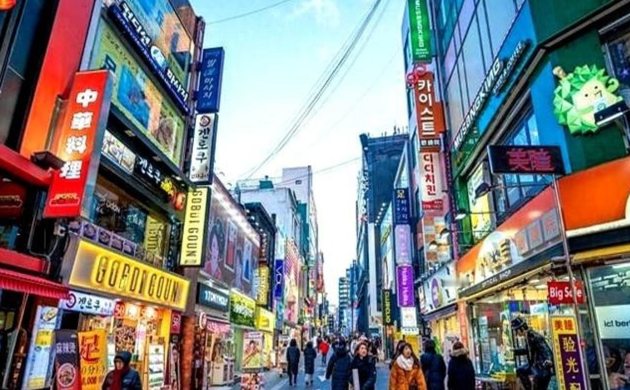 韩国，不论任何国家，只要财阀存在，人口下降就是必然的！

男女思维分裂，失去信任