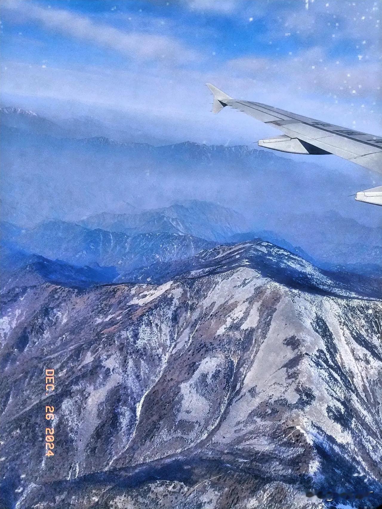 勤能攀顶峰。