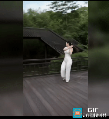出来江湖混，谁还没有一手绝活[笑哭][笑哭]