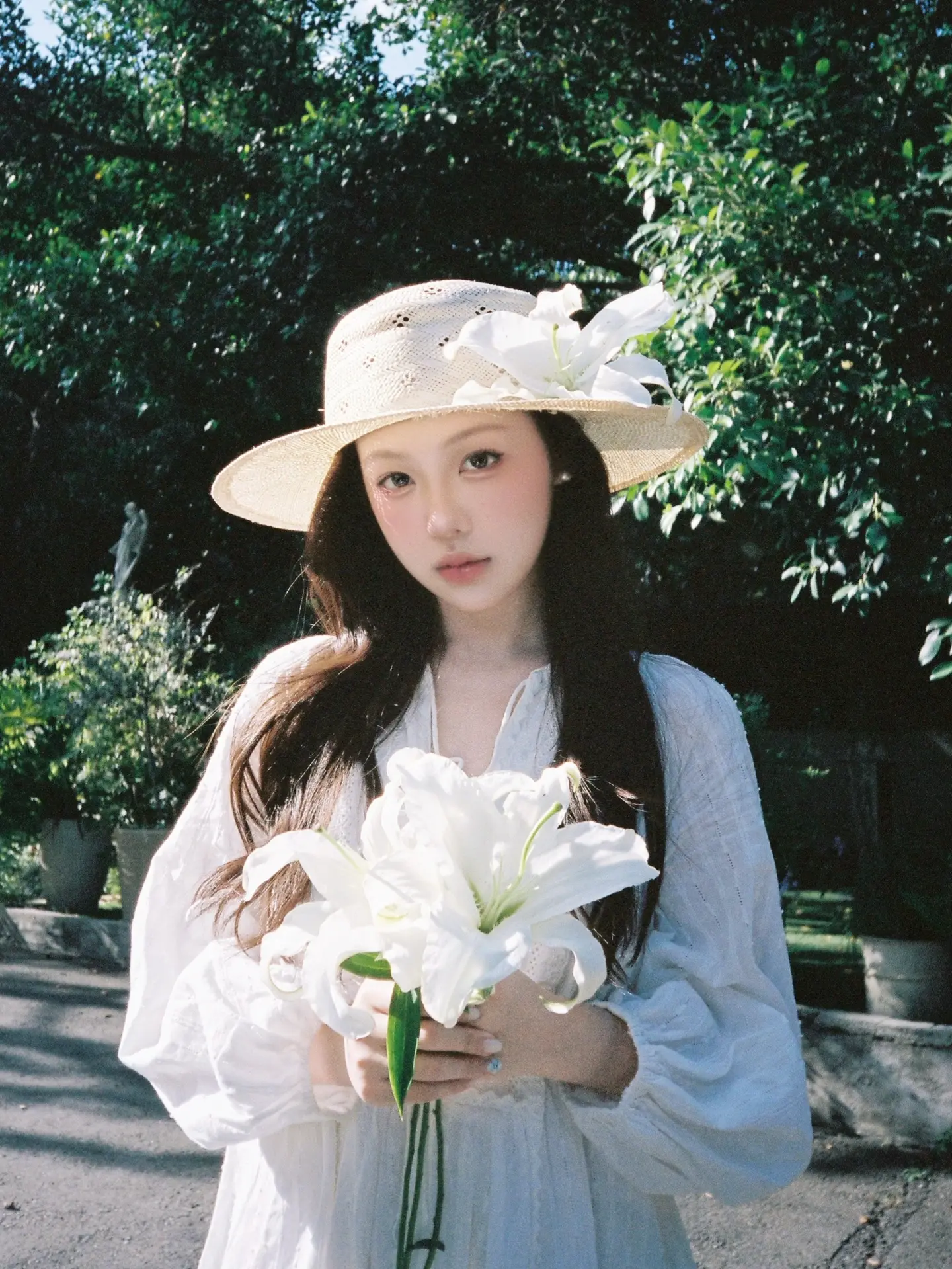 试一下百合花拍照吧，真的很好看！ 我拍的