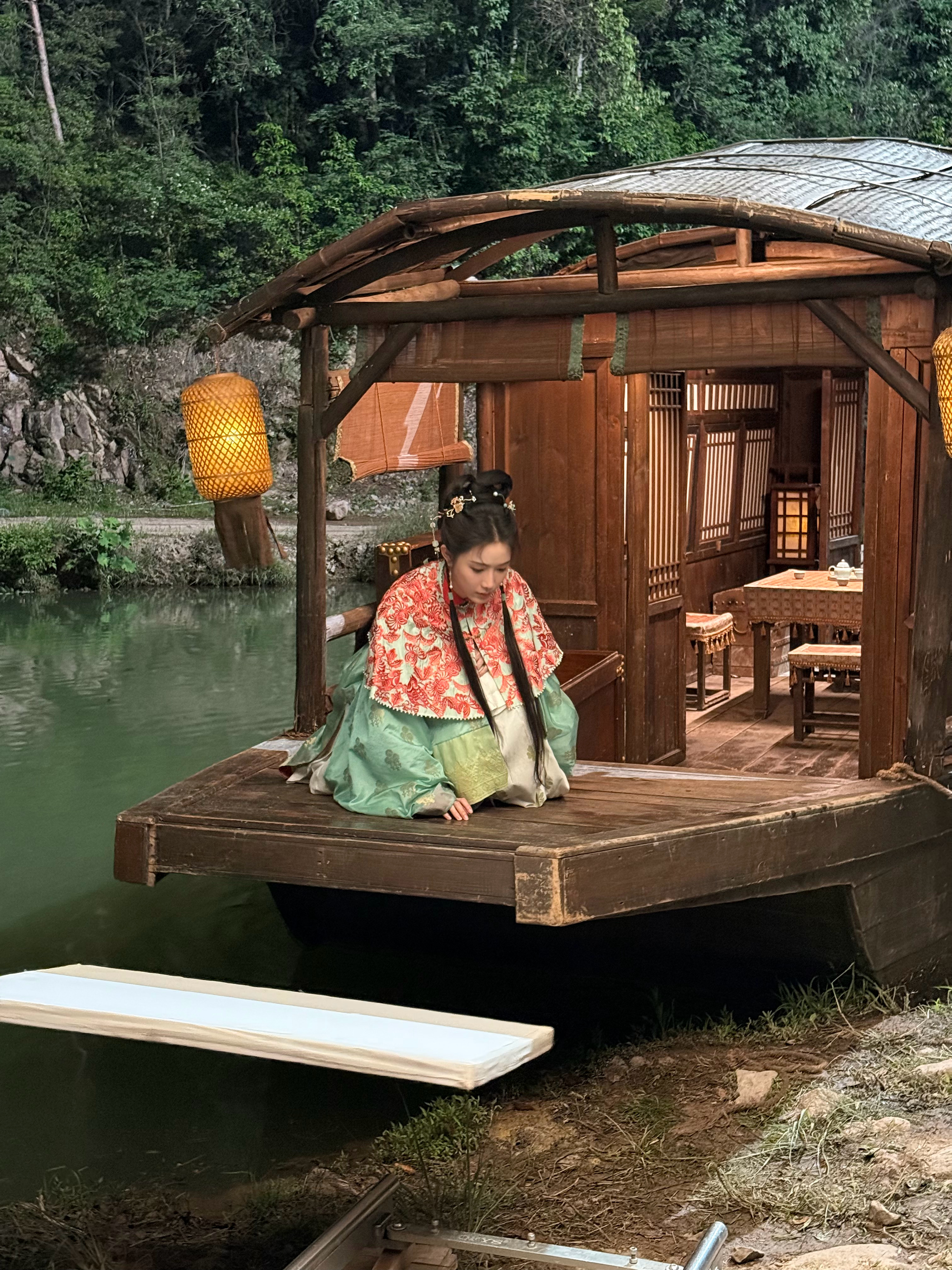 上岸第一剑（ps.书书古现代版库存合集 玉茗茶骨