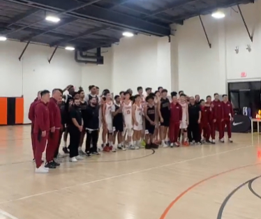 最后比分63-45。对面教练也是留面子了，这场球张博源多打一会能赢30分的。国青