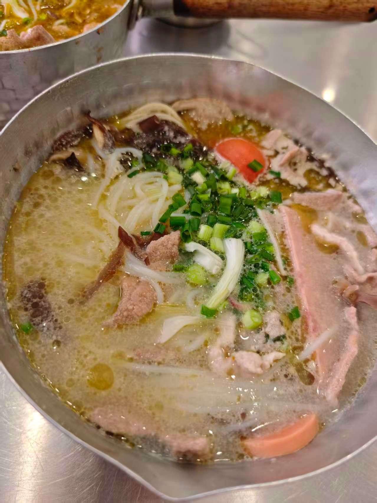 吃完这一碗还有下一碗