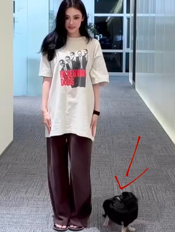 赛文的嘴筒子长到可以挠自己屁股 ​​​