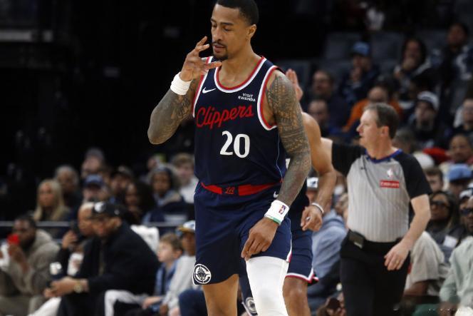 01月21日讯 NBA常规赛，快船客场110-138惨败公牛。本场比赛，快船前锋