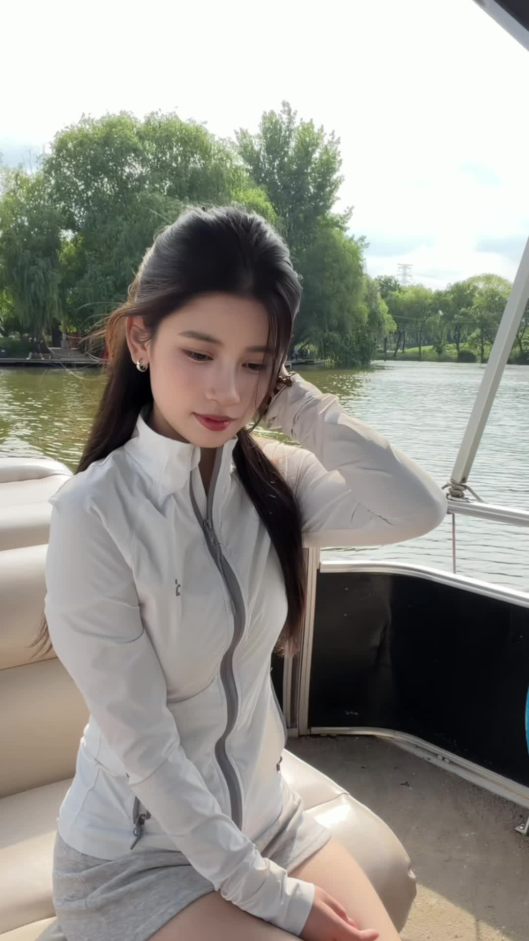 总有一天我要离那些悲伤远远的 周围必须是暖暖的可爱的人