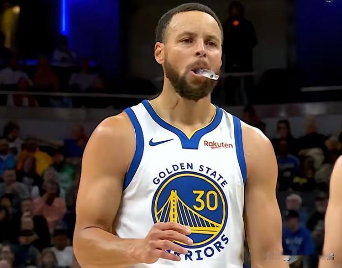 斯蒂芬·库里状态持续低迷，致使勇士遭遇两连败。在与东部排名倒数第一的步行者的比赛