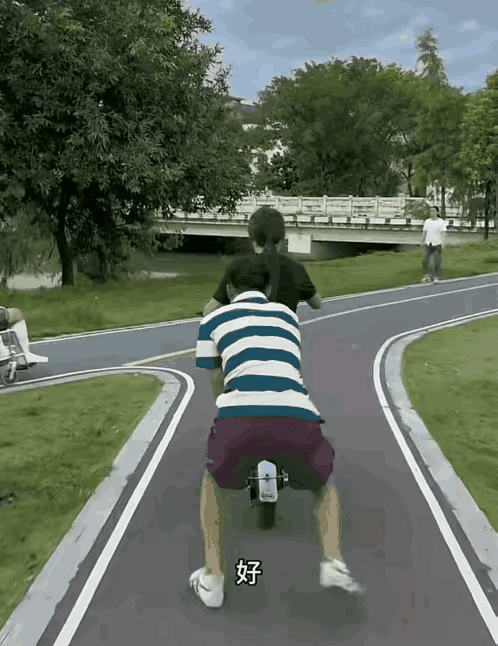 这就有点过了吧，如果是你，是选择弃小还是保老？[捂脸]