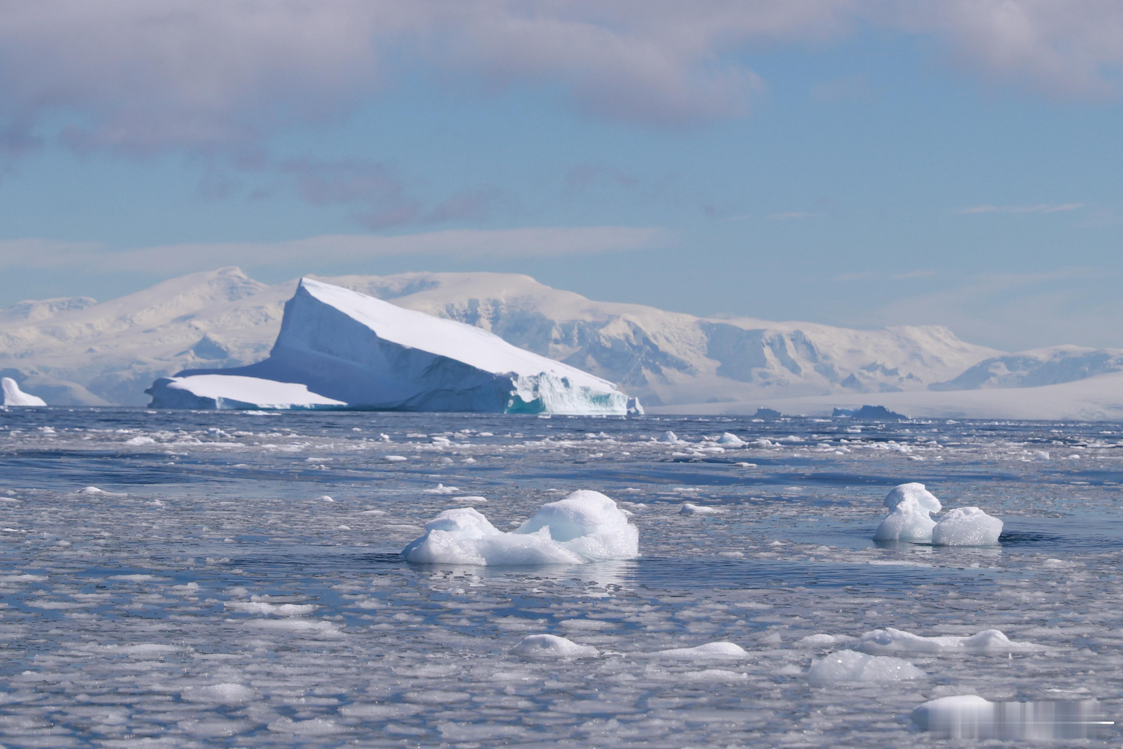 想念南极的悬冰 ​​​