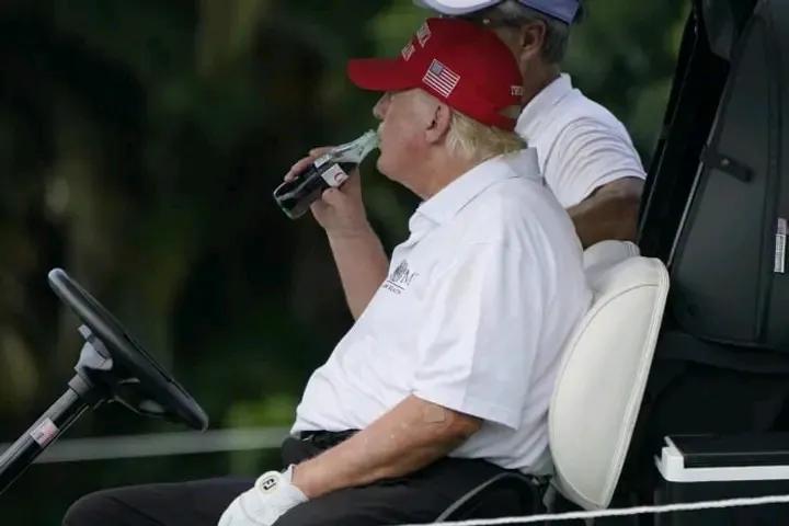 这位总统真是操心啊！什么都管哈哈。
据美国Axios新闻网、英国广播公司（BBC