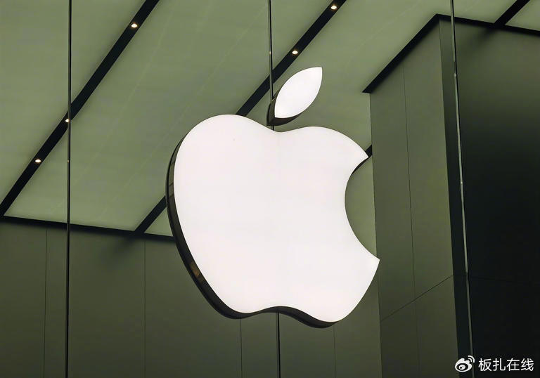 【苹果回应印度380亿美元天价罚款：否认，反对】据央视财经11月28日消息，据多