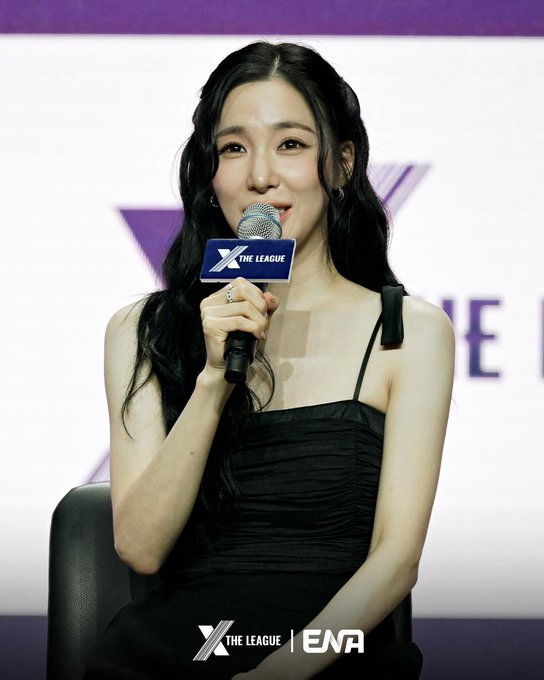 黄美英tiffany  🍬 edge of calm 260731 ena_e