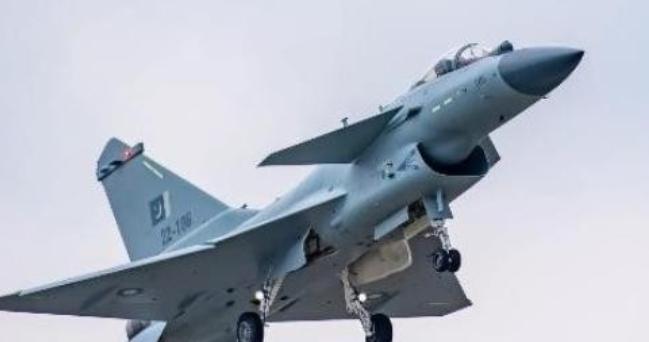 现在看来，幸亏咱没出售歼10给伊朗！2025年到2026年，伊朗曾向中国递交了明