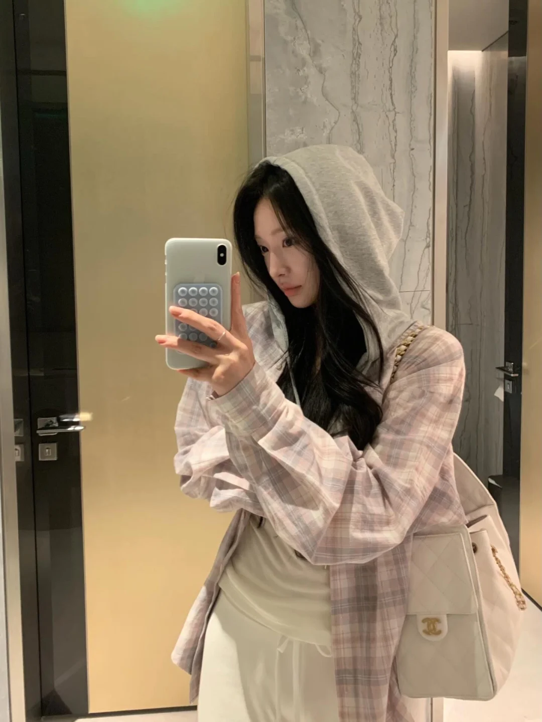 ins博主｜温温柔柔的穿搭~