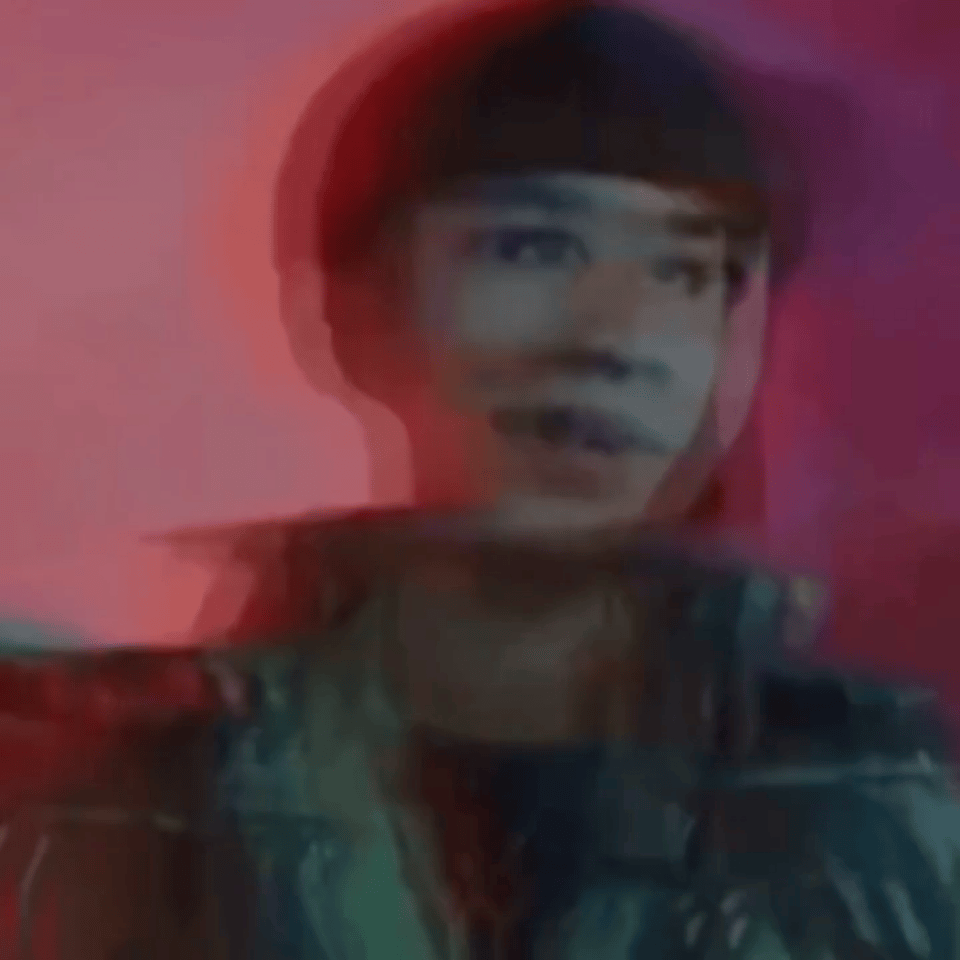 我想看耍帅，不想看扮丑。
大银幕是艺术最高殿堂，观众不配看帅哥美女。