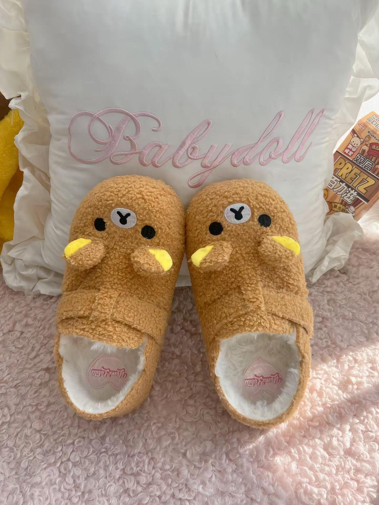 超显脚小的毛毛勃肯鞋。勃肯鞋 lo鞋 宅系穿搭 轻松熊