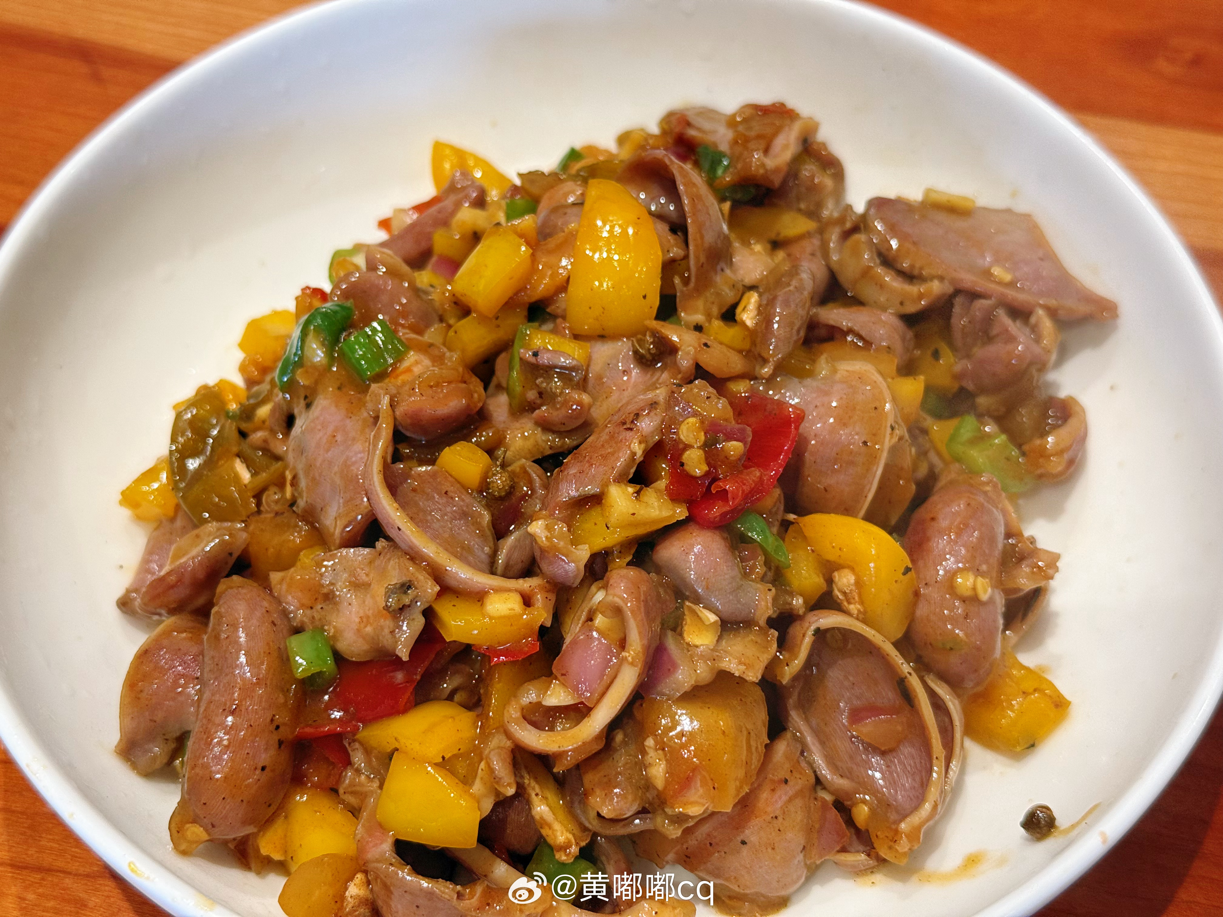 吃饭啦！泡椒鸭胗青椒肉丝糖醋排骨凉拌花菜 