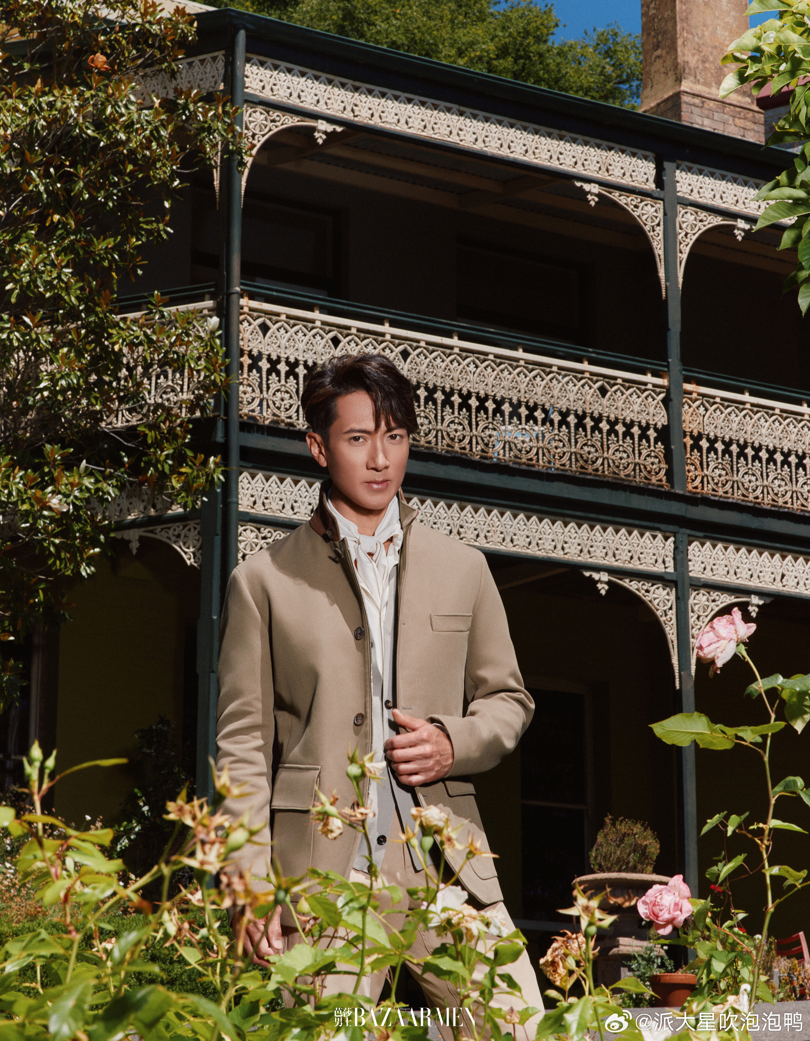 芭莎男士吴尊二月刊封面吴尊都市松弛感大片看到吴尊和墨尔本的画面，真的能感受到他对