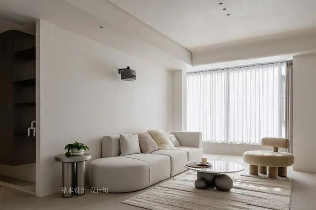 121㎡现代极简，优雅知性中性色，从容惬意的居住感