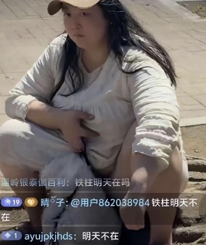 刷到长春动植物园“雪饼猴”王铁柱遇上的这档子事，
我真是大开眼界，
碰瓷都能碰出