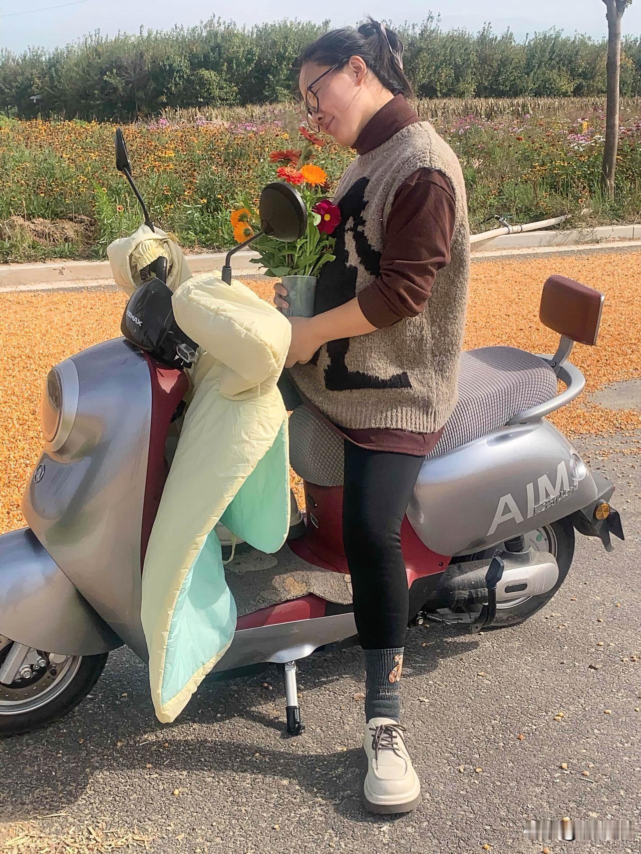 来头条不就是为赚钱嘛，没什么好矫情的。腰突失业5年，躺平了5年，虽说家人都很理解