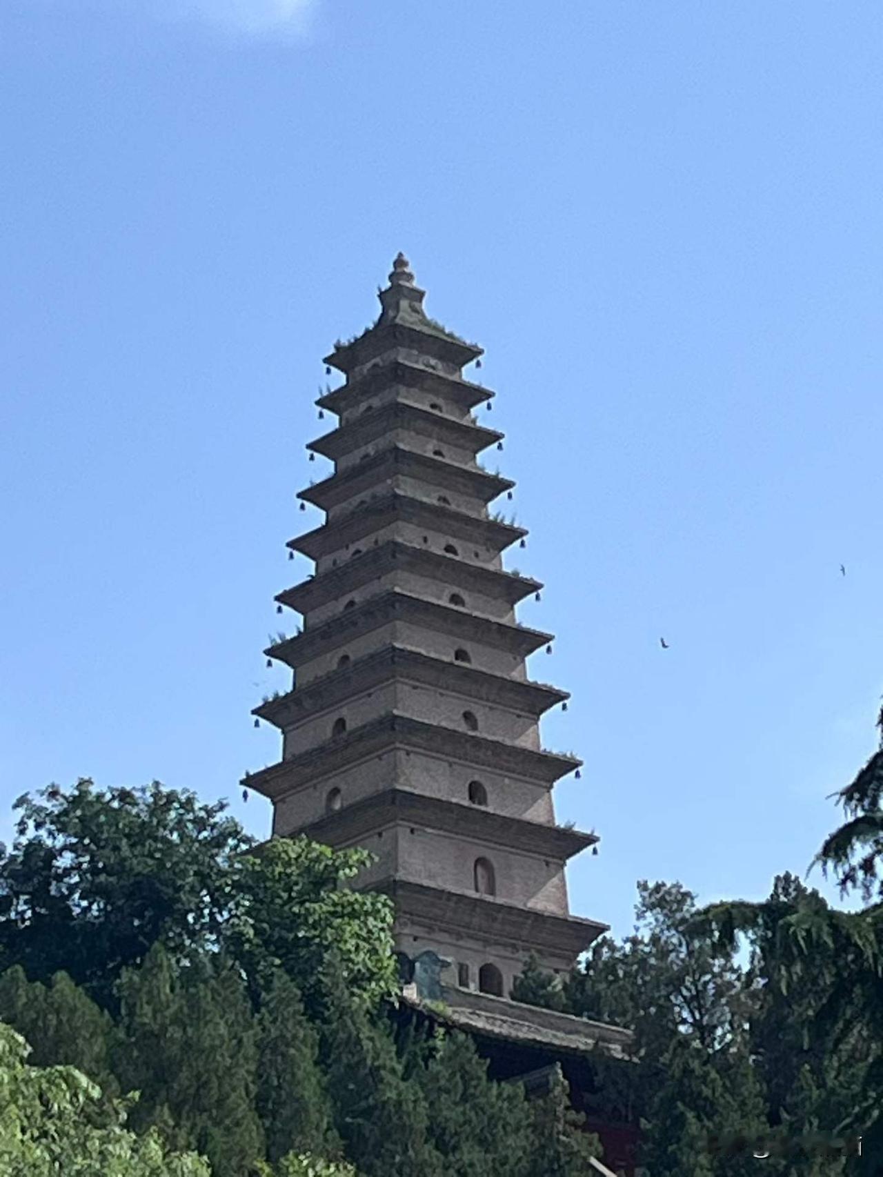 著名的普救寺，中国人的爱情故事，张生就是在这里借读书之名翻墙的[灵光一闪]
——