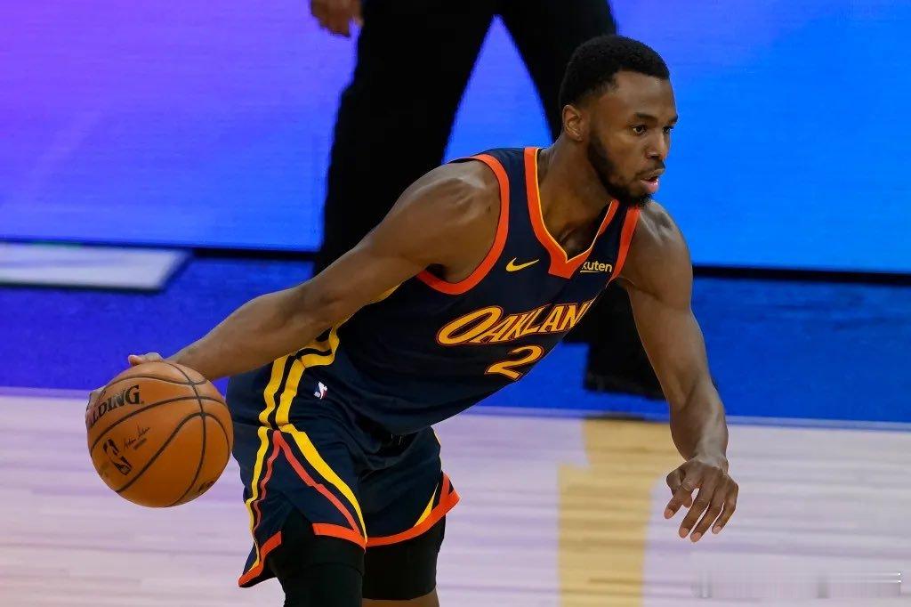 上一次处于这个排位时，勇士打出了 15-5 的高潮，确保他们在 2021 赛季占