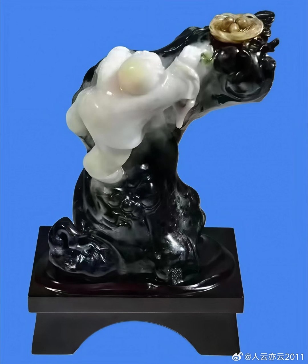 【昨日精彩今天依然】1精品四川雅安绿石摆件《硕果累累》，2极品独山玉摆件《童年乐