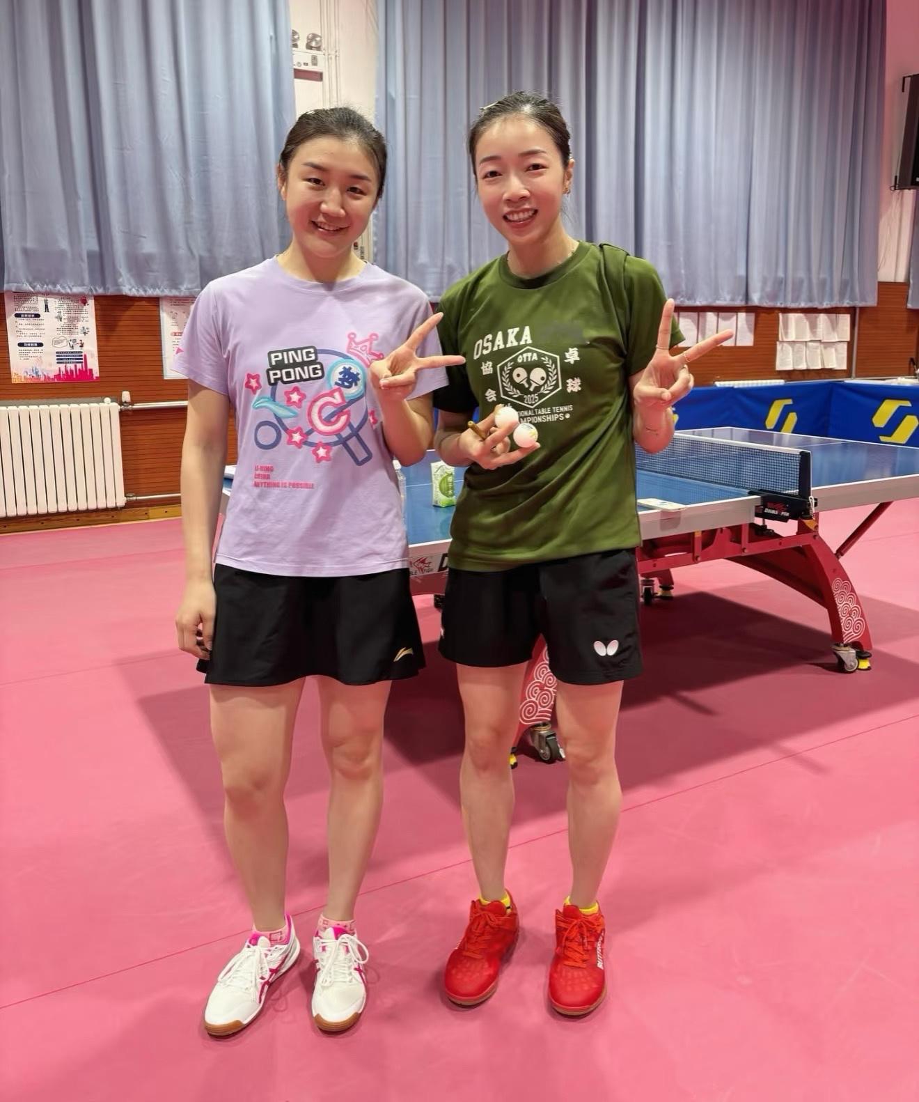 姐一训练 感觉气质和心情都不一样了 她真的好爱小白球🏓陈梦 ​​​