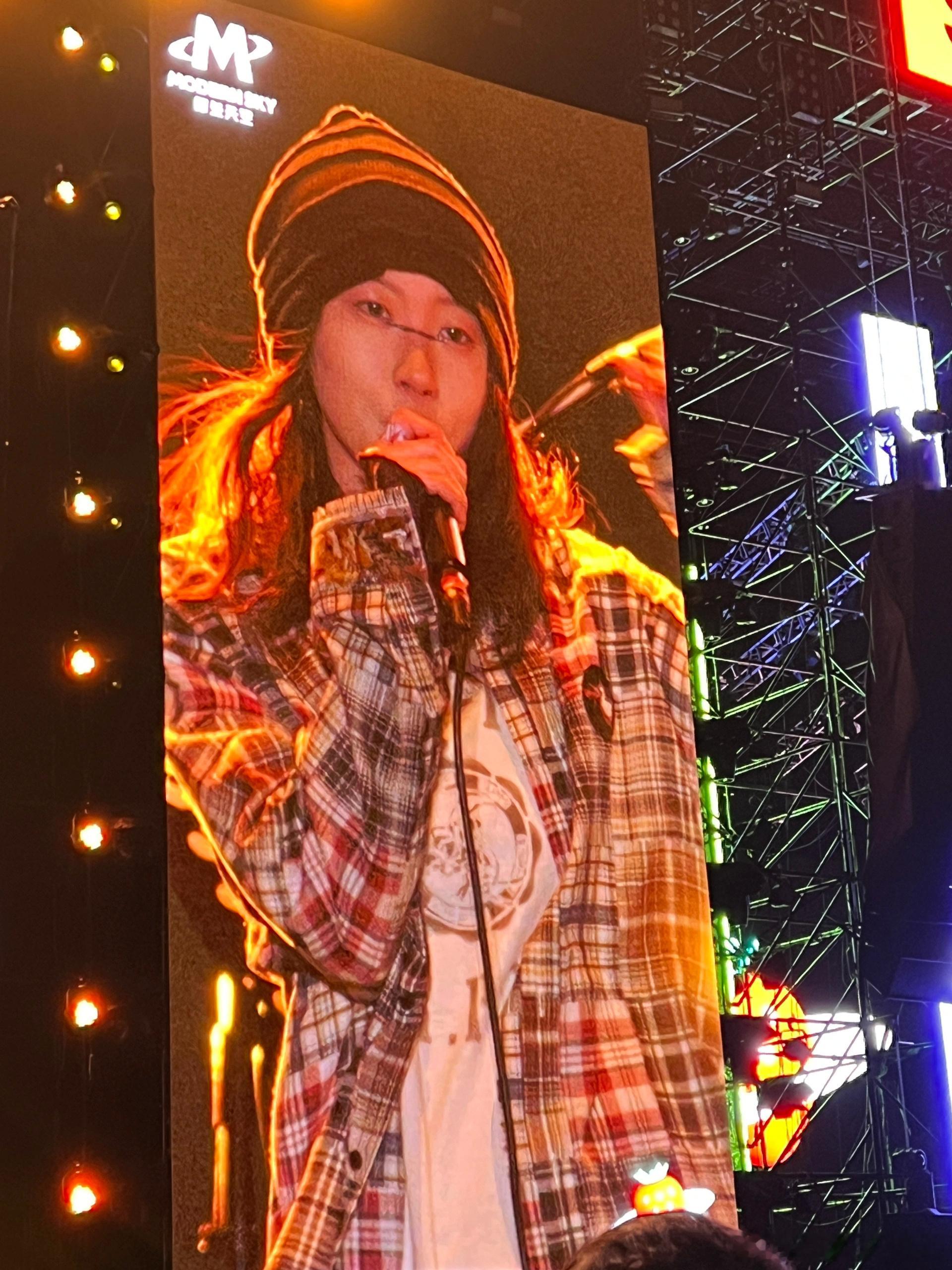 窦靖童曾自曝从没和王菲吵过架歌手直播歌手2026真的太让人羡慕了，二人相处和睦又