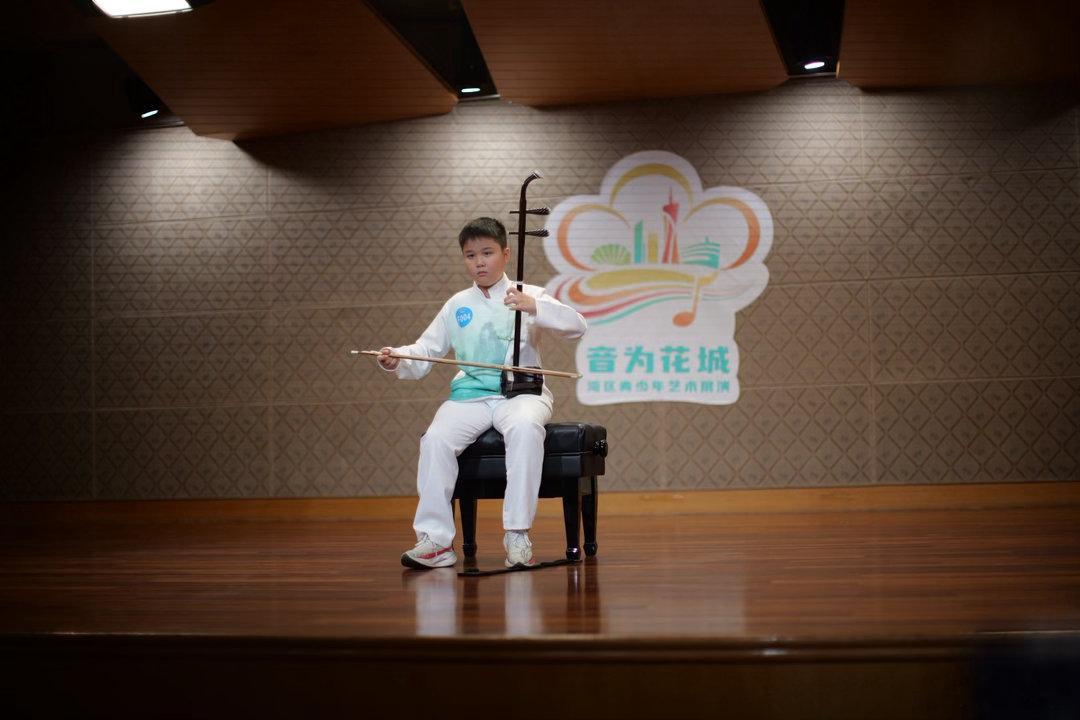 舞台上的孩子们，表现都很棒日常分享生活手记比赛 松下S9 佳能50L 广州·动物
