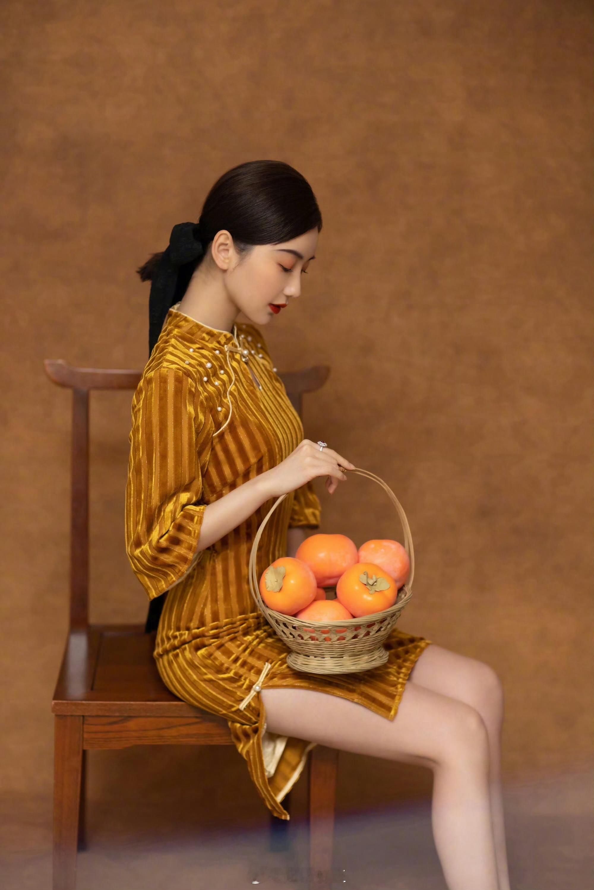 毛晓彤 