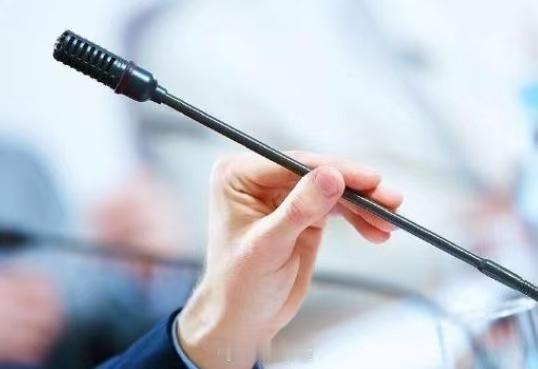 纳斯达克公司周五宣布，闪迪（SanDisk Corporation）将正式加入纳