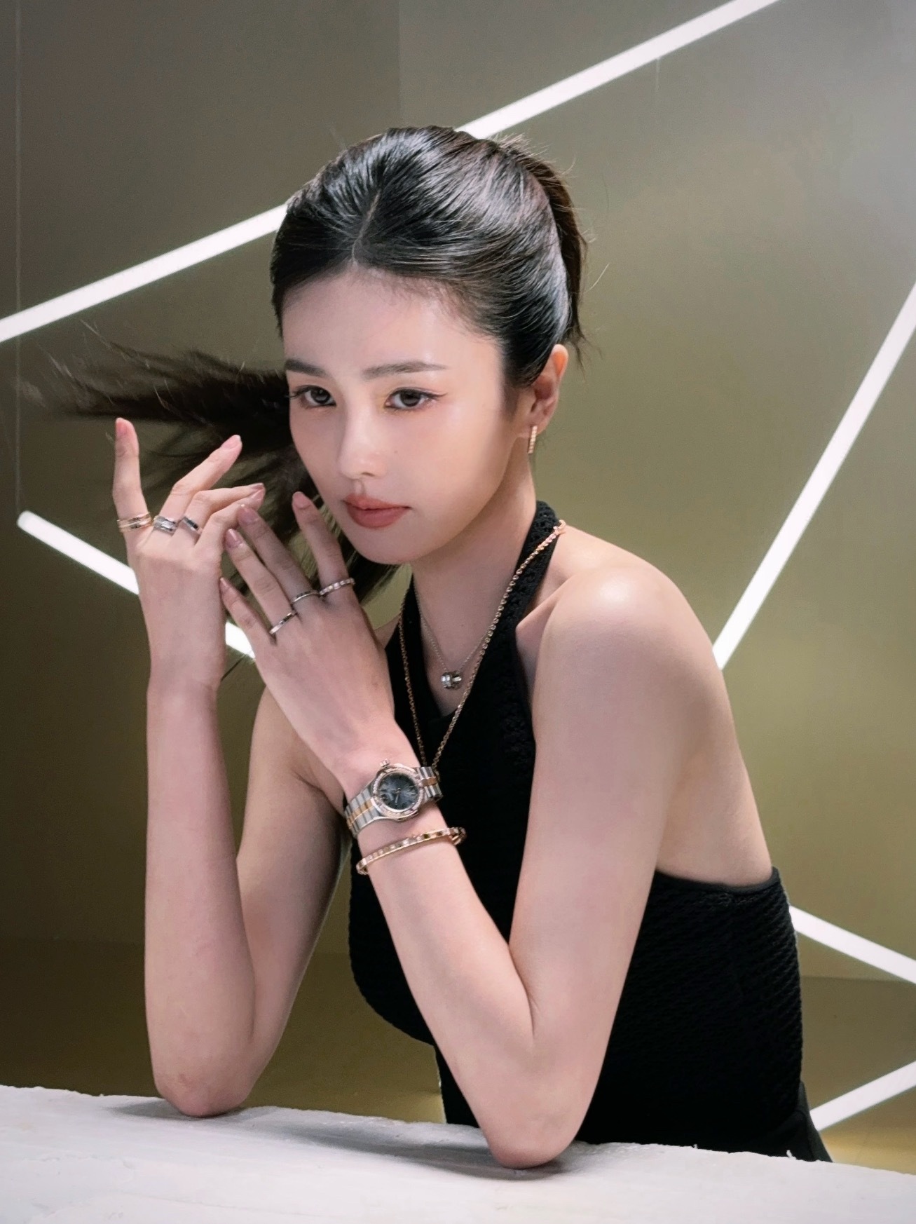 ？这个词条是在，所以是啥品种的蛇…白鹿柳智敏 蛇塑