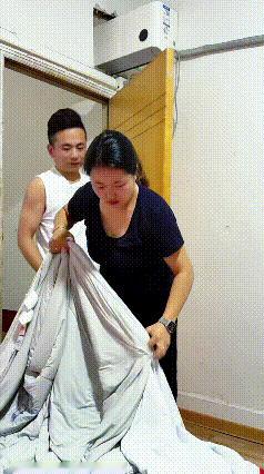 天涯何处无荒草！何必要在一颗树上吊死！