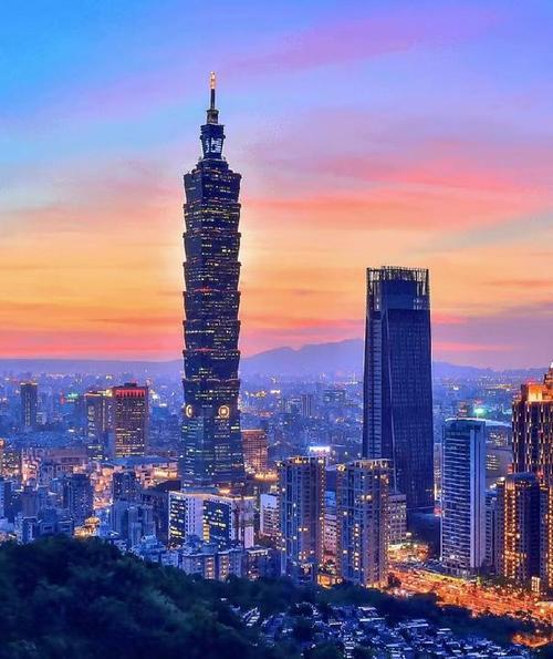 美帝，只是企图利用台湾作“棋子”“筹码”，与中国讨价还遏制中国发展。根本不可能因