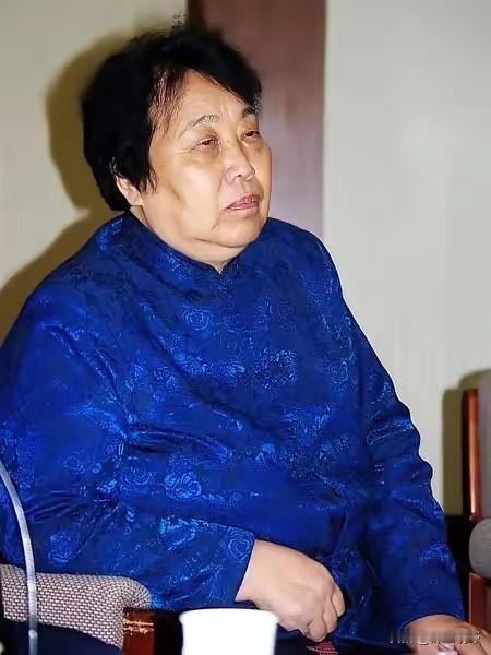邢燕子（1941年-2022年4月6日），女，河北宝坻（今属天津）人，1958年