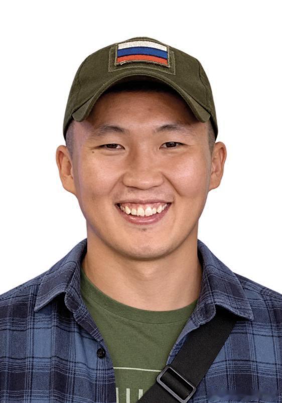32 岁的俄罗斯男子扎哈罗夫·艾西恩·阿列克谢耶维奇因俄乌战争被乌克兰击毙。 ​