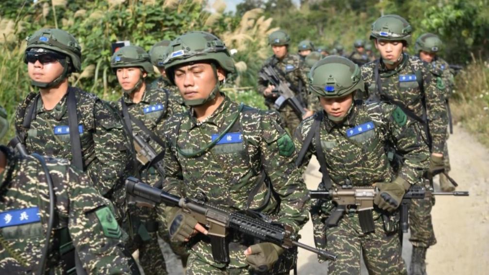 其实，中国领土上最难解决的问题不是台湾回归，也不是南海争端，而是中印边境的收复问