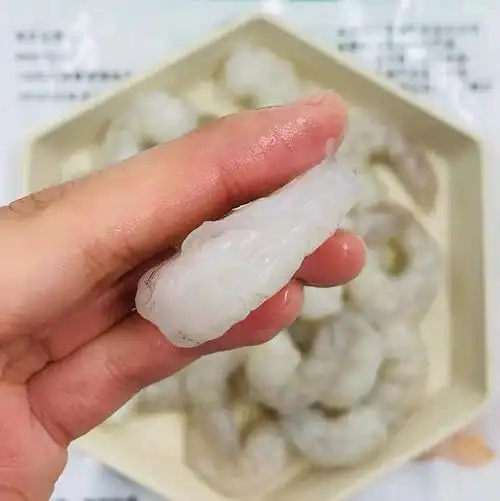 毒虾仁！保水剂！！！315晚会曝光保水虾仁原来以为包点冰就很恶心了，没想到包冰才