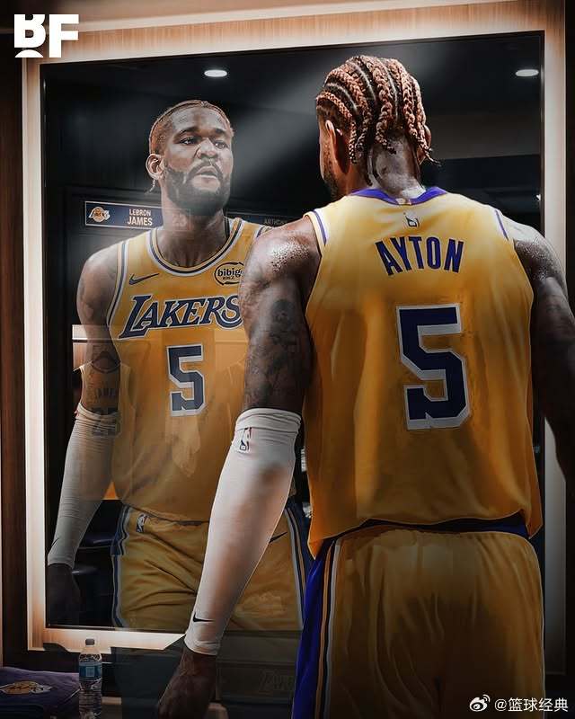 德安德烈·艾顿终于认清自己并非核心角色 😭“我开始对着镜子自省：‘嘿兄弟，……