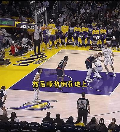 谁是NBA最不容易的球员？
我看非詹姆斯莫属啊？
40岁了既要打球又要做表演！