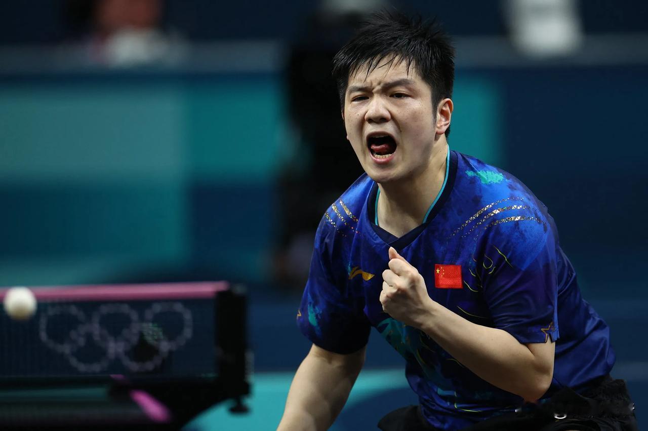 实至名归！这位顶级运动员，被日媒誉为“中国之壁”。
27岁的樊振东，在赛场上一次