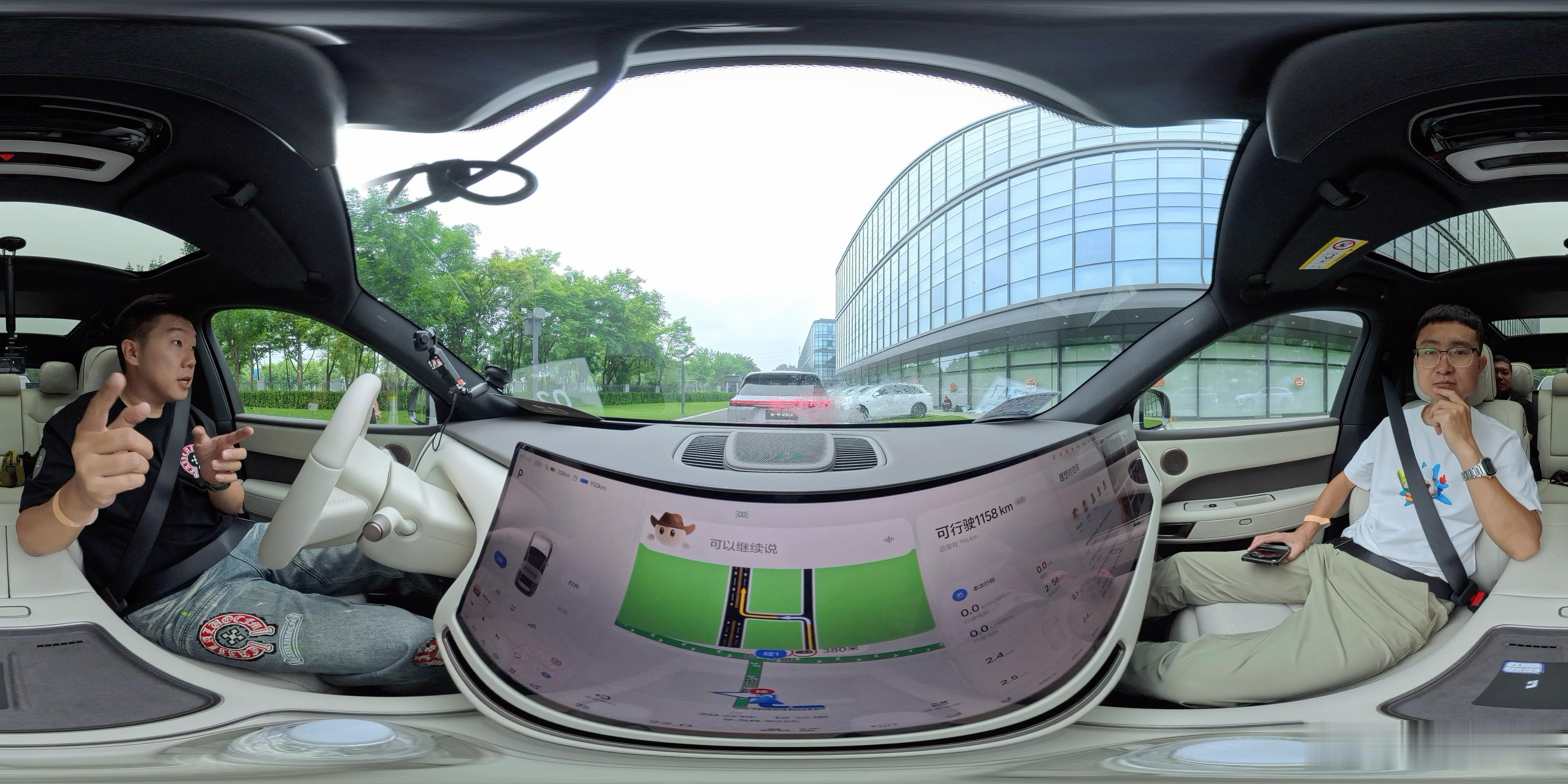 不只能拍车外还能拍车内，配合 insta360 超好用新一代理想l6上市新一代理