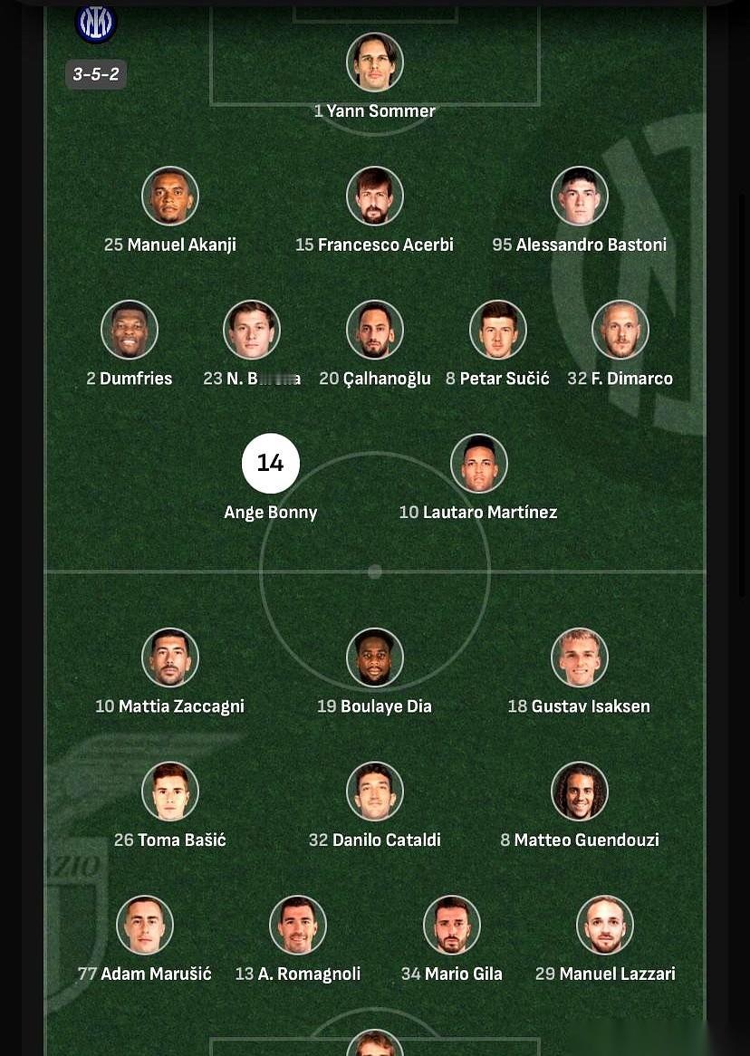 球进了。我却慌了。
真的，劳塔罗那一脚世界波钻进网窝的时候，我心里“咯噔”一下，