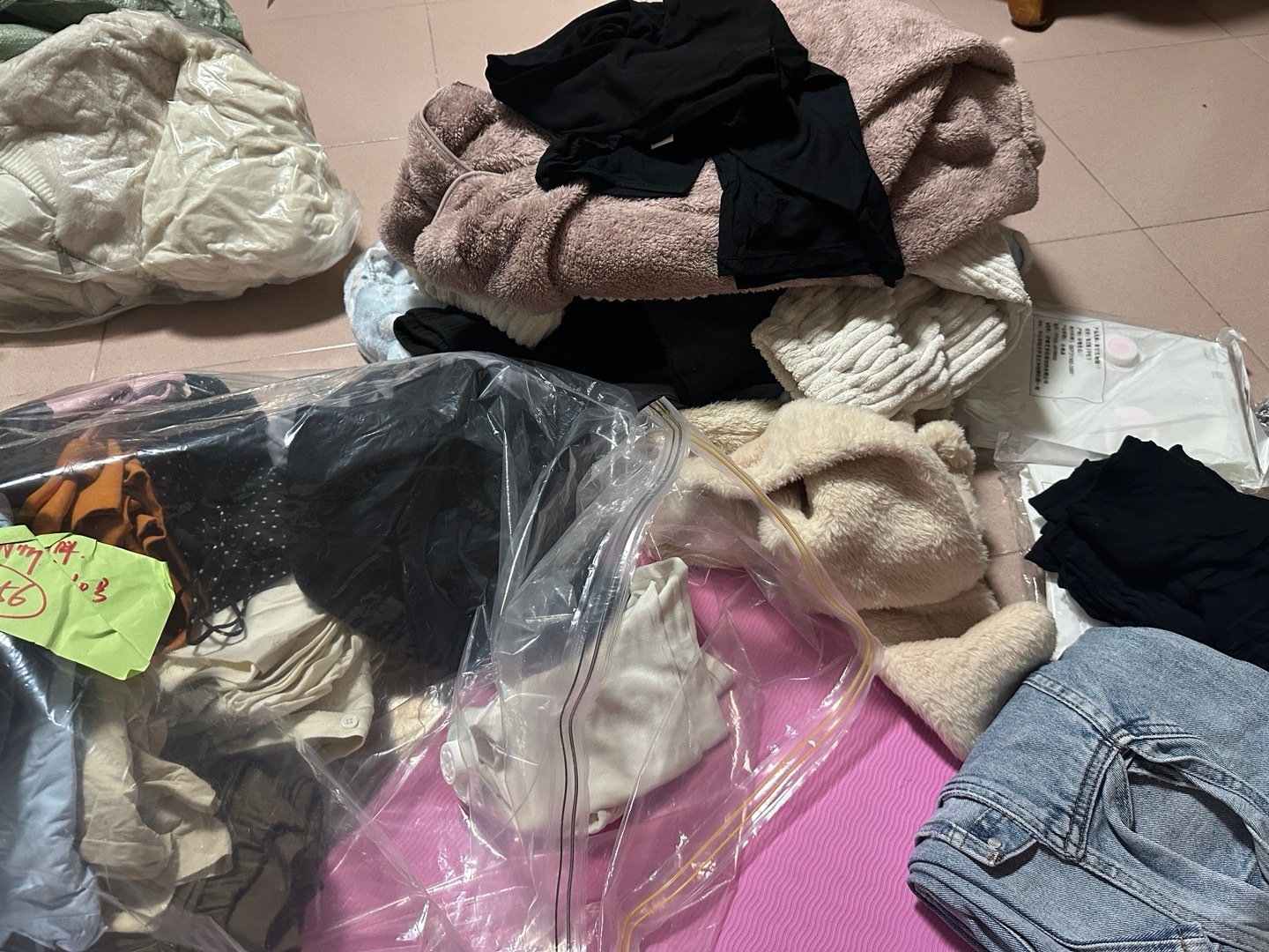 回忆下我的五一 这次过的非常的忙碌哈虽然睡不到下午2点，但是这天早上可以算是我睡