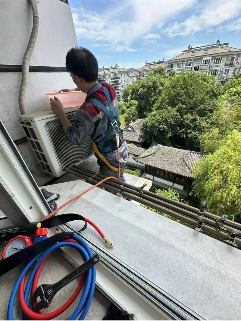 空调隐形支出有多可怕 别以为空调标多少钱，最后就只花多少钱，这里面的隐形支出真的